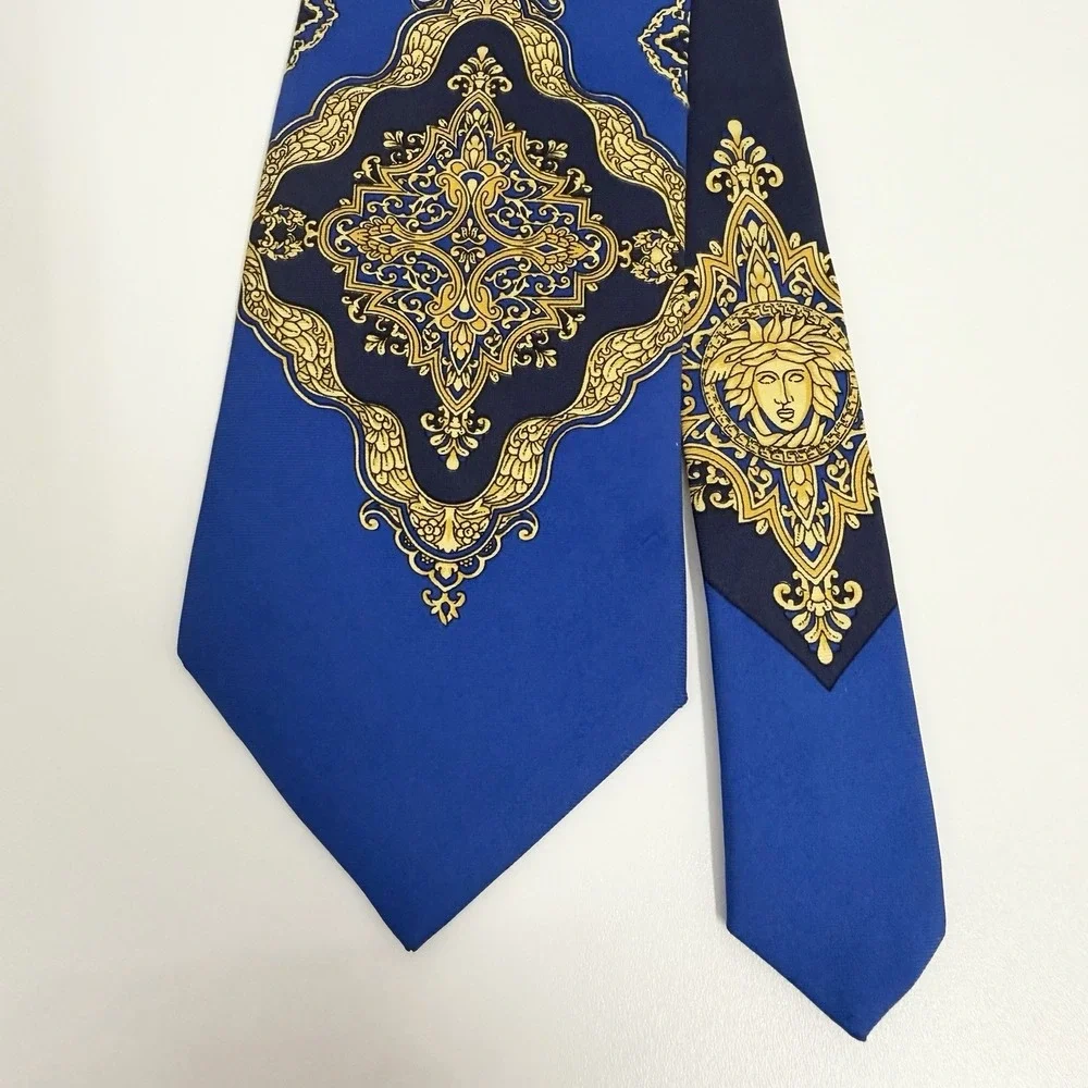 Versace description men
